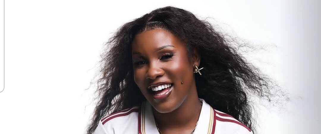 7 Facts about Evelyn MIC