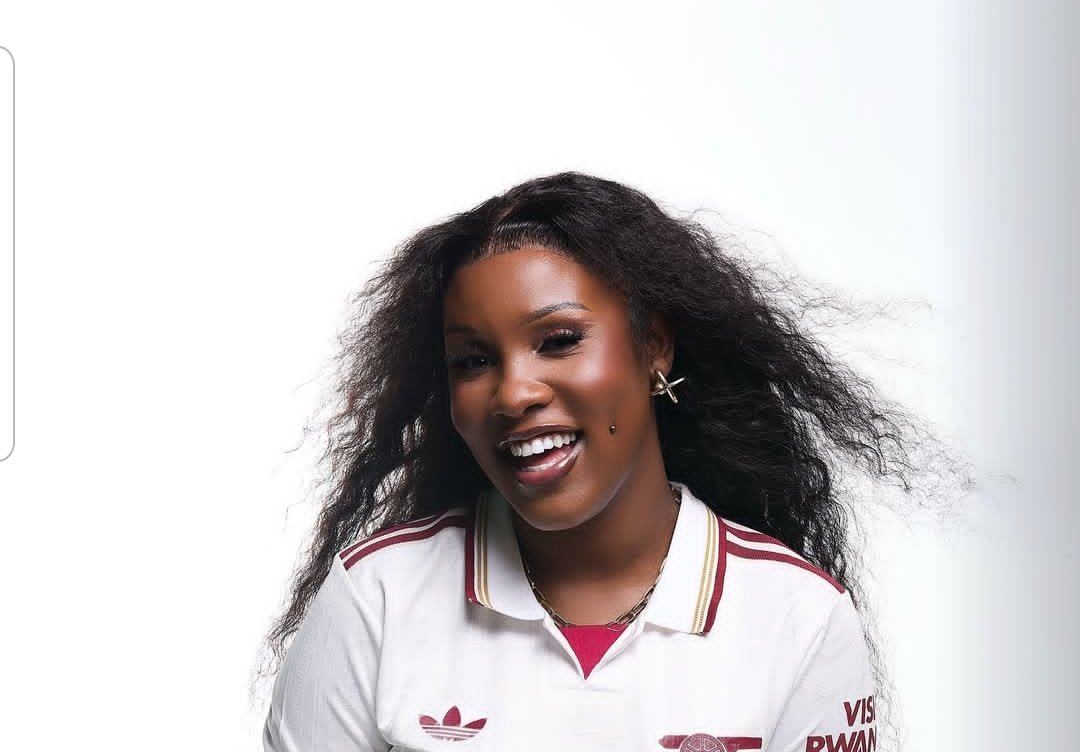 7 Facts about Evelyn MIC